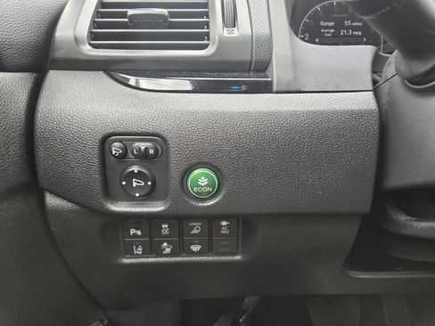 Used 2025 Honda Ridgeline Black Edition image 23