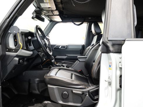 Used 2023 Ford Bronco Badlands AWD/4WD image 4