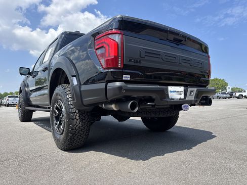 Used 2026 Ford F150 Raptor w/ Equipment Group 803A Raptor R AWD/4WD image 8