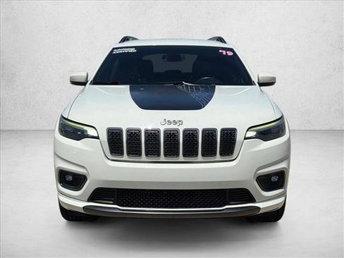 Used 2019 Jeep Cherokee High Altitude AWD/4WD image 2