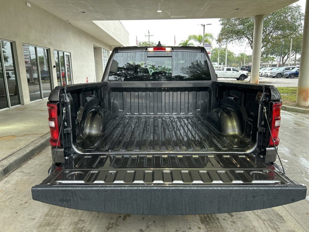 New 2025 RAM 1500 Tradesman AWD/4WD image 31