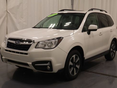 Used 2018 Subaru Forester 2.5i Limited AWD/4WD image 7