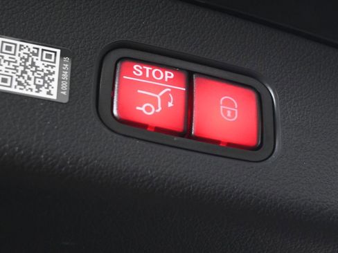 Certified 2026 Mercedes-Benz GLC 300 4MATIC image 34