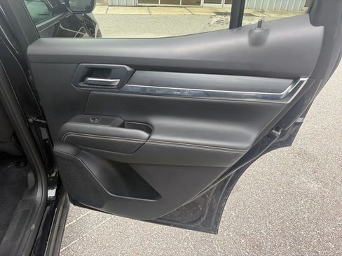 Used 2025 GMC Terrain Elevation FWD image 19