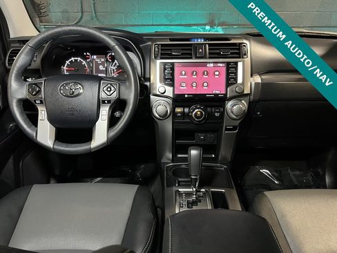 Used 2024 Toyota 4Runner SR5 Premium image 2