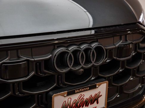 New 2026 Audi Q8 Prestige image 7