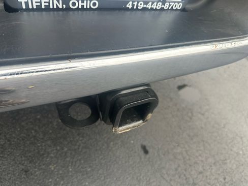 Used 2018 RAM 2500 Tradesman w/ Chrome Appearance Group image 10