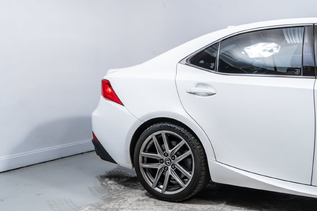 Used 2020 Lexus IS 350 F Sport w/ F Sport Package AWD/4WD image 11