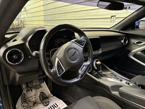 Used 2021 Chevrolet Camaro SS image 13