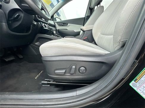 Used 2023 Hyundai Kona SEL w/ Cargo Package image 17