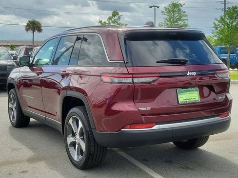 New 2026 Jeep Grand Cherokee Limited RWD image 3