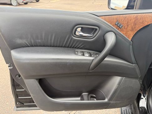 Certified 2024 Nissan Armada SL image 14