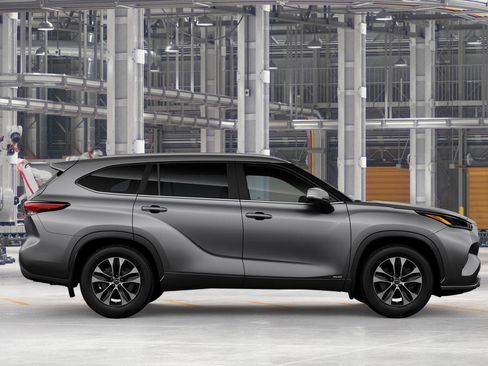 New 2026 Toyota Highlander XLE AWD/4WD image 12