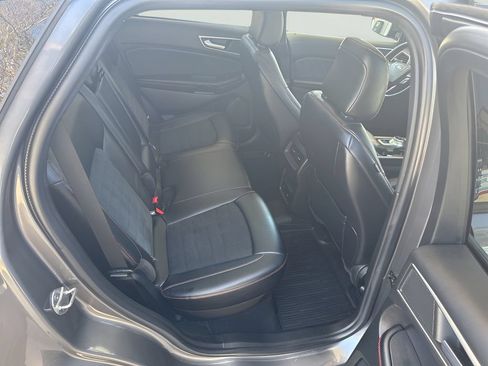 Used 2023 Ford Edge ST-Line w/ Cold Weather Package AWD/4WD image 25