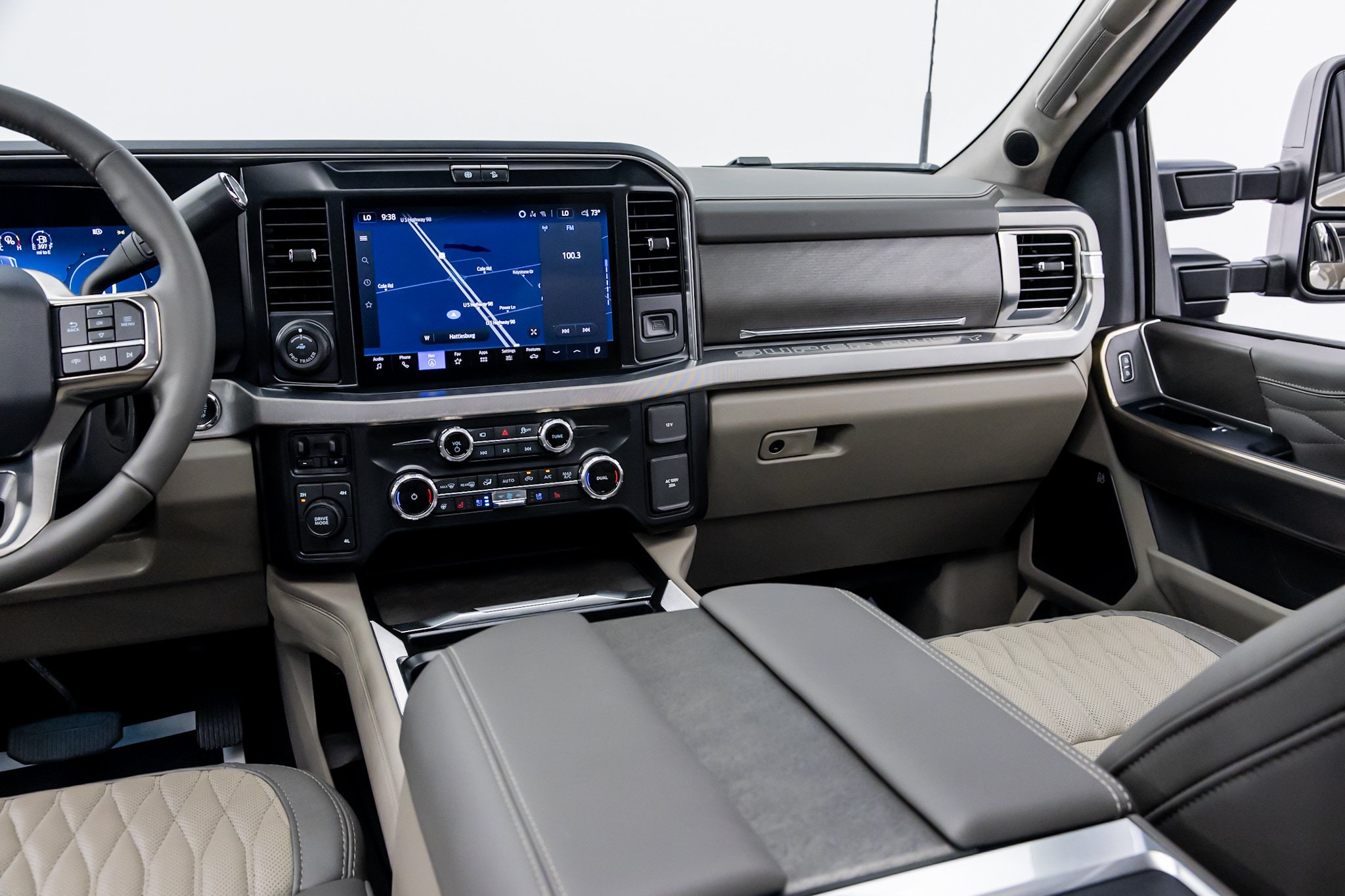 Used 2026 Ford F450 Platinum w/ Platinum Plus Package AWD/4WD image 42