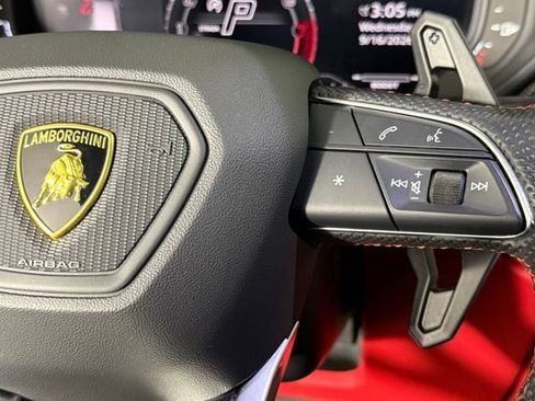 Used 2023 Lamborghini Urus S AWD/4WD image 34