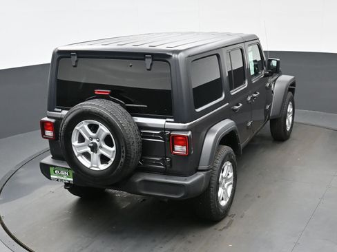 Used 2022 Jeep Wrangler Unlimited Sport image 36