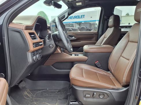 Used 2024 Chevrolet Tahoe High Country w/ Max Trailering Package AWD/4WD image 8