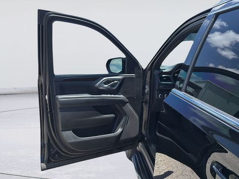 Used 2022 GMC Yukon SLE RWD image 20