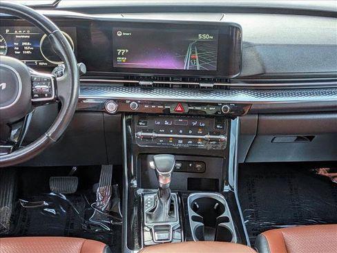 Used 2022 Kia Carnival SX Prestige FWD image 15