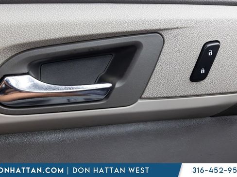 Used 2017 Chevrolet Traverse LS AWD/4WD image 13