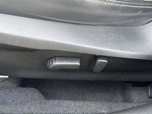 Used 2020 Subaru Crosstrek 2.0i Limited w/ Moonroof Package w/Navigation image 13