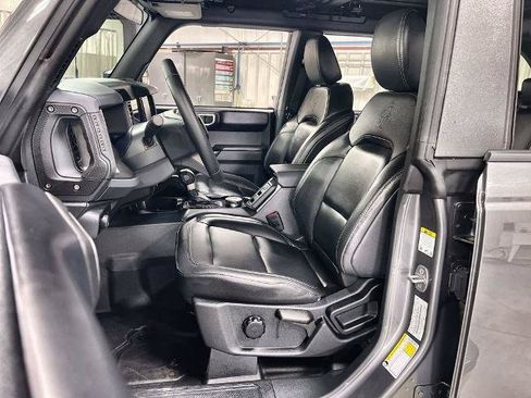 Certified 2025 Ford Bronco Badlands AWD/4WD image 13