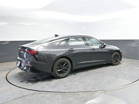 Used 2025 Kia K5 LXS FWD image 10