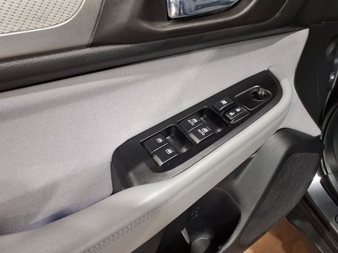 Used 2019 Subaru Outback 2.5i Premium AWD/4WD image 14