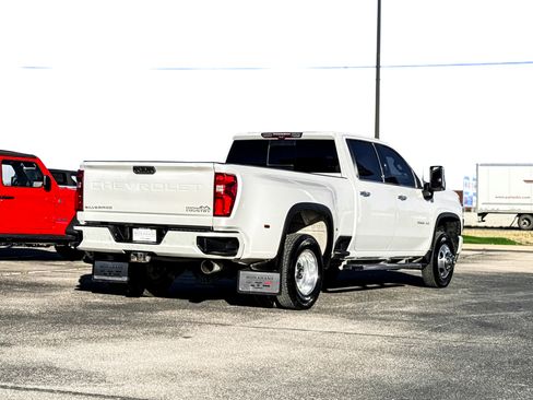 Used 2020 Chevrolet Silverado 3500 High Country image 5