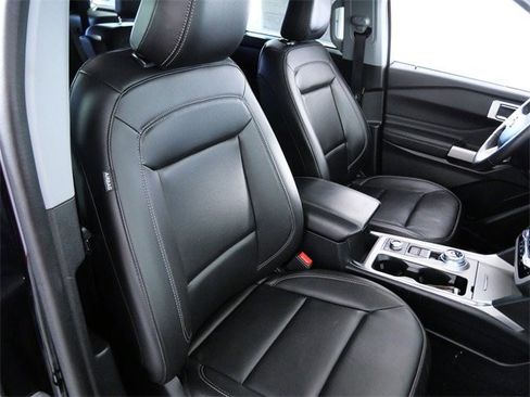 Certified 2023 Ford Explorer XLT w/ Equipment Group 202A image 12