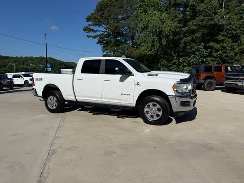 Used 2020 RAM 2500 Big Horn w/ Level 1 Equipment Group AWD/4WD image 2
