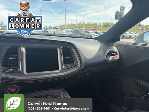 Used 2023 Dodge Challenger SRT Hellcat w/ Driver Convenience Group image 9