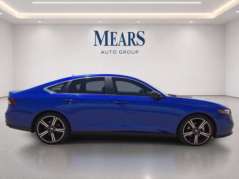 Used 2024 Honda Accord Sport image 6
