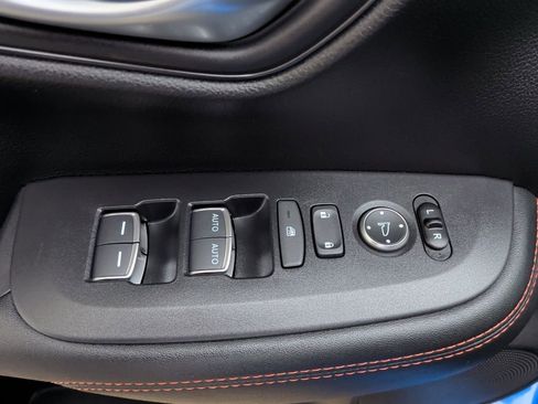 Certified 2026 Honda HR-V Sport image 12