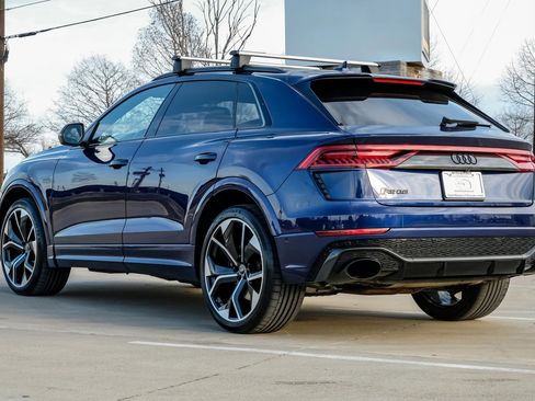 Used 2022 Audi RS Q8 image 11