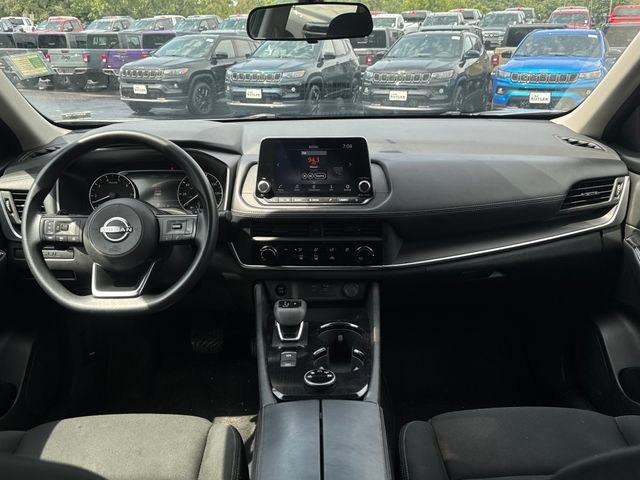 Used 2024 Nissan Rogue S AWD/4WD image 21