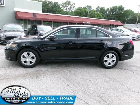 Used 2017 Ford Taurus Police Interceptor AWD w/ Trunk Upfit Package image 2