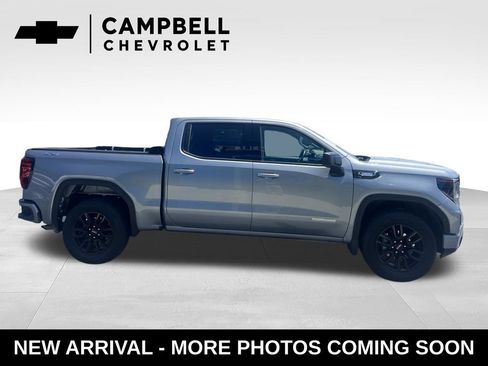 Used 2024 GMC Sierra 1500 Elevation AWD/4WD image 6