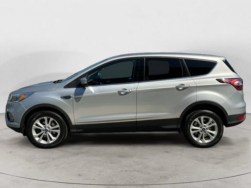 Used 2017 Ford Escape SE AWD/4WD image 8