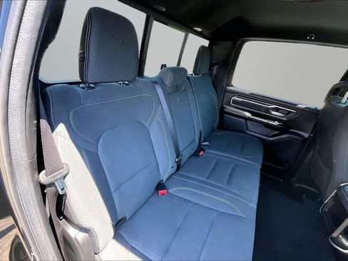 Used 2022 RAM 1500 Big Horn AWD/4WD image 17