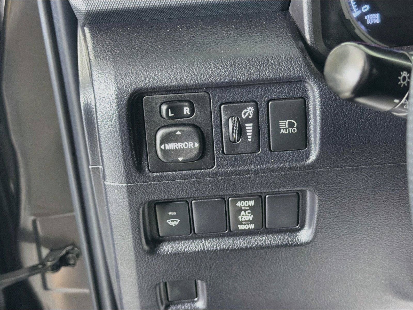 Used 2021 Toyota 4Runner Limited AWD/4WD image 10
