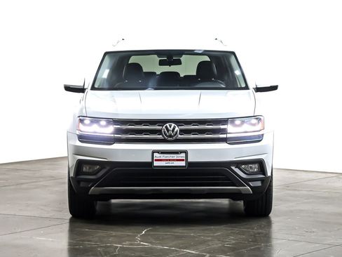 Used 2018 Volkswagen Atlas SE image 3
