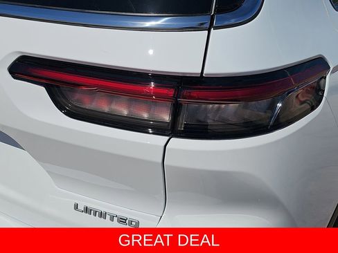 New 2025 Jeep Grand Cherokee L Limited w/ Luxury Tech Group II image 43