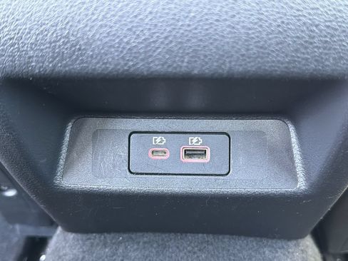 Used 2024 Nissan Altima 2.5 SV AWD/4WD image 19