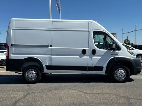 Used 2020 RAM ProMaster 1500 w/ Interior Convenience Group FWD image 2