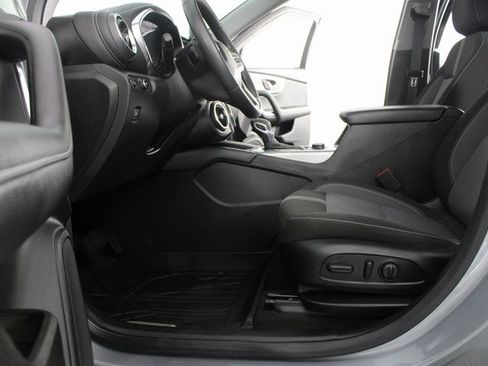 Used 2024 Chevrolet Blazer LT w/ Convenience Package image 16