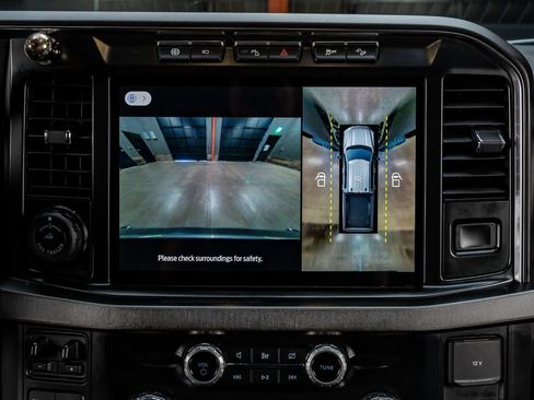 Used 2024 Ford F350 Platinum AWD/4WD image 12