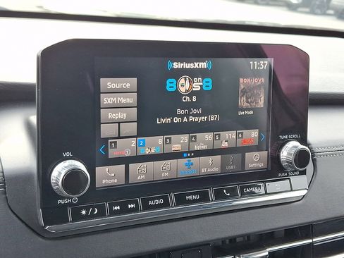 Used 2023 Mitsubishi Outlander SE image 16