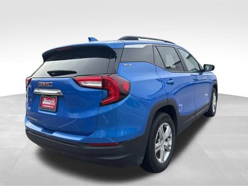 Used 2024 GMC Terrain SLE w/ Driver Convenience Package FWD image 21